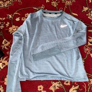nike running dri fit long sleeve shirt